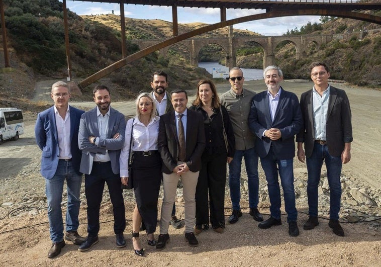 El PSOE pide que el nuevo puente de Alcántara lleve el nombre de Guillermo Fernández Vara